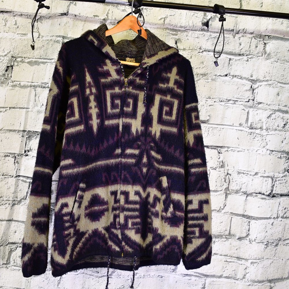 Wool pull over jacket. Peruvian Hoodie